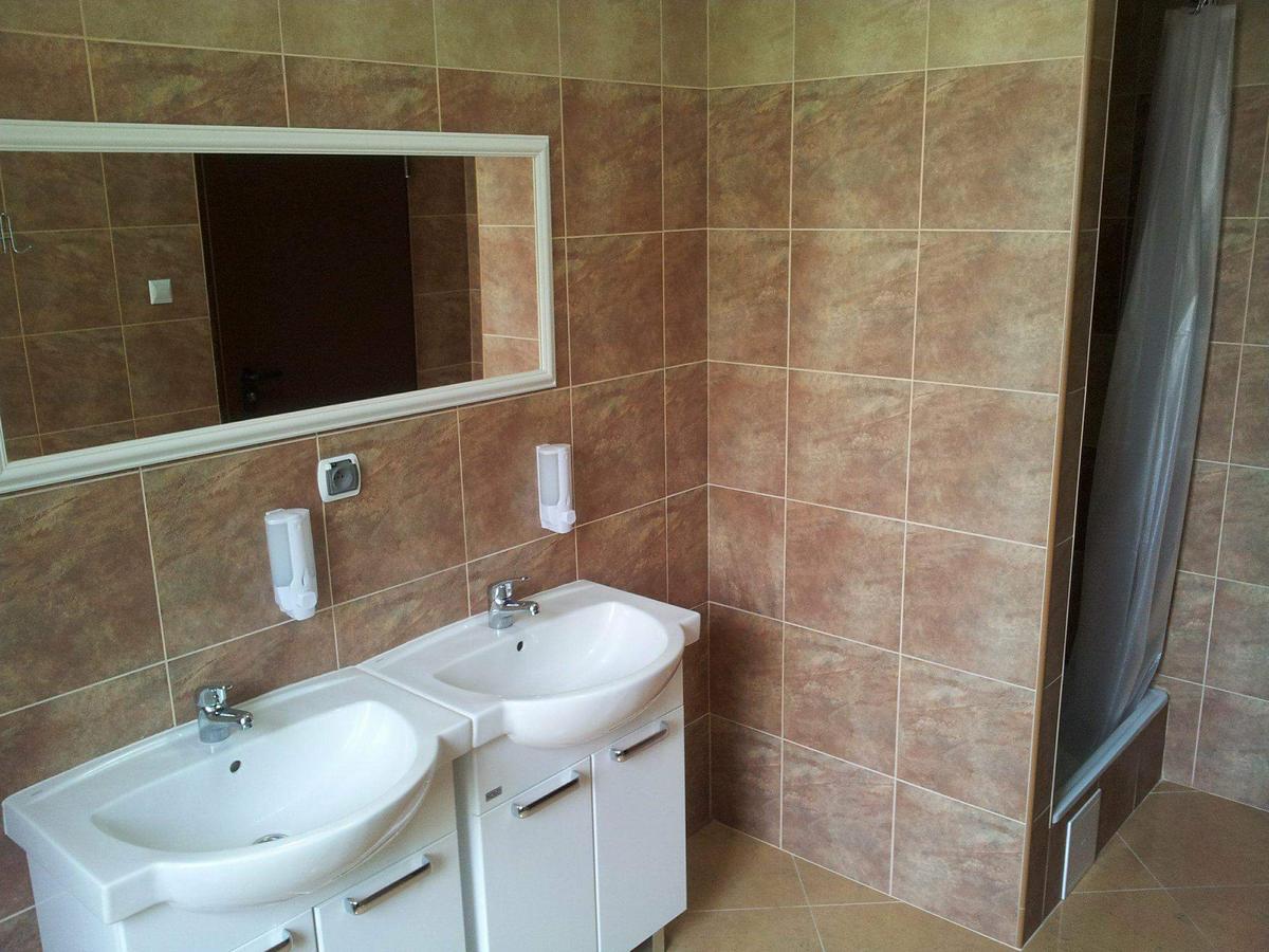 Hostel Maxim Warsaw Ngoại thất bức ảnh