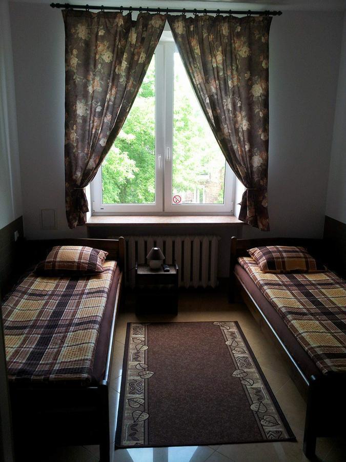 Hostel Maxim Warsaw Ngoại thất bức ảnh