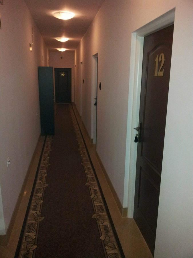 Hostel Maxim Warsaw Ngoại thất bức ảnh
